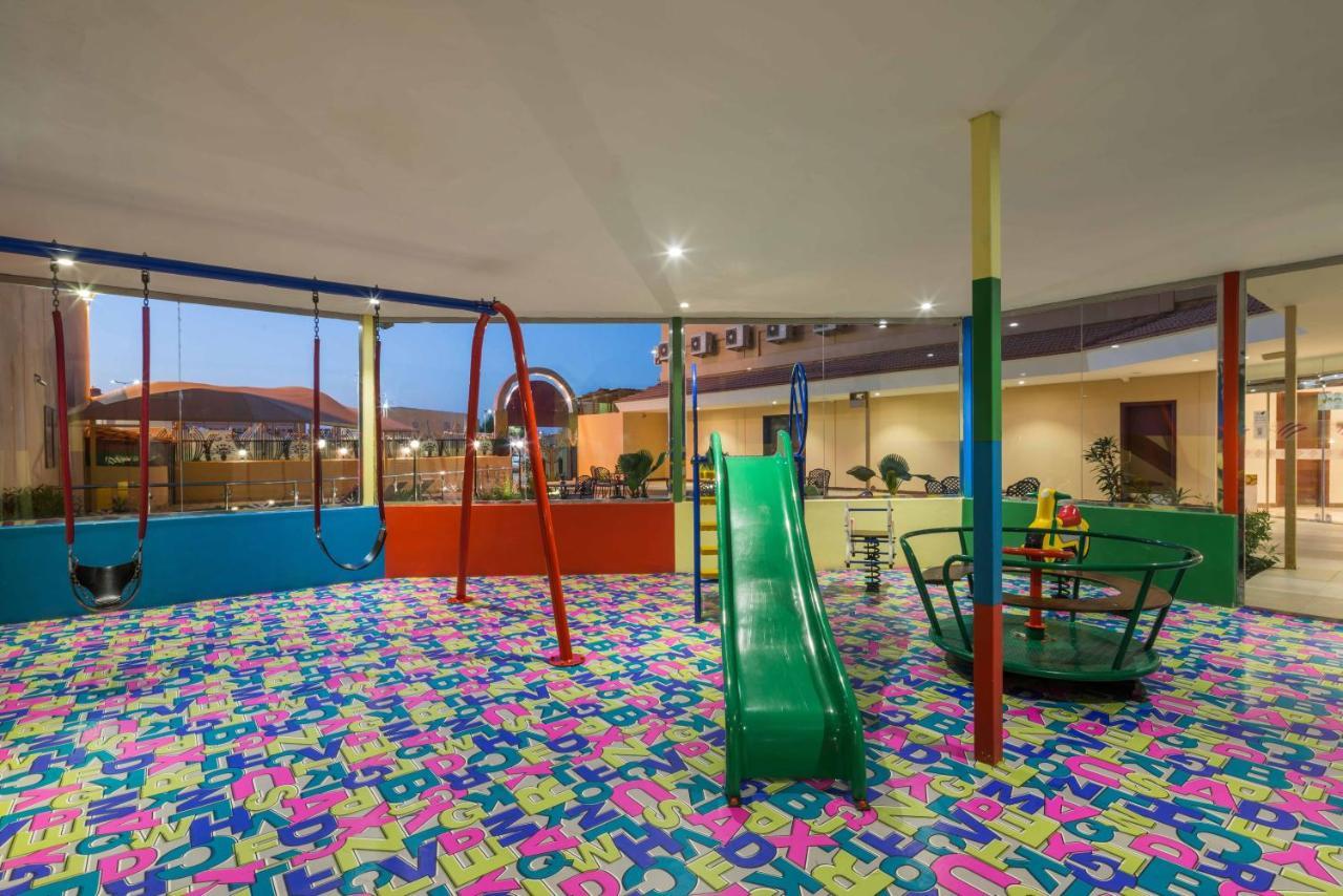 Aparthotel Boudl Al Maidan à Ḩafar al Bāţin Extérieur photo